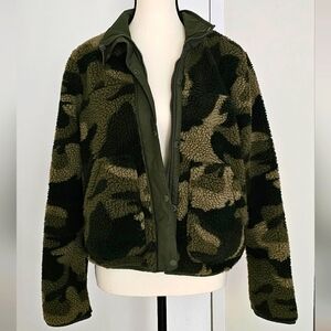 Camouflage Sherpa Jacket HOLLISTER